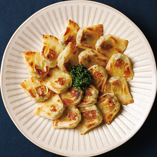 日本の米育ち金華豚・三元豚 特製一口餃子（18個） [冷凍便]