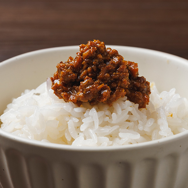 日本の米育ち三元豚 肉味噌・生姜焼き風味 (80g)